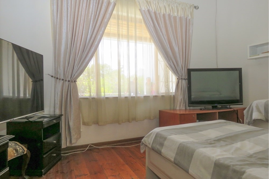 To Let 3 Bedroom Property for Rent in Woodstock Western Cape